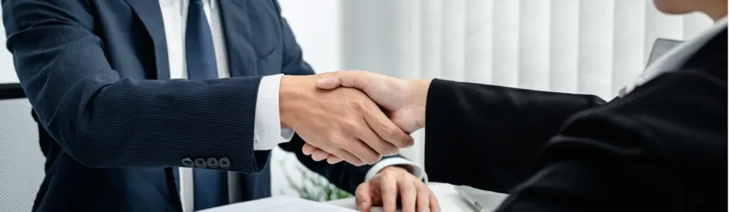 How Do Executive Recruiters Source and Attract Top Talent? 